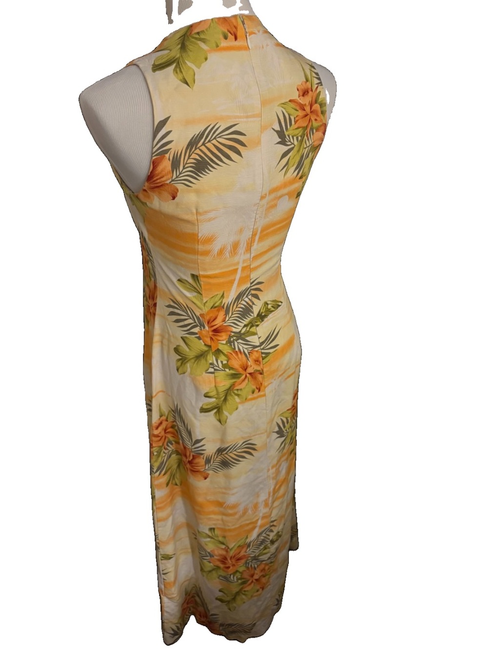 Vintage Tommy Bahama 100% Silk Yellow Tropical Floral V-Neck Maxi Dress - Picture 4 of 6